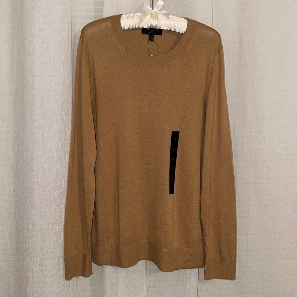 BR XL Tan Lightweight Fine Knit Crewneck Pullover Sweater